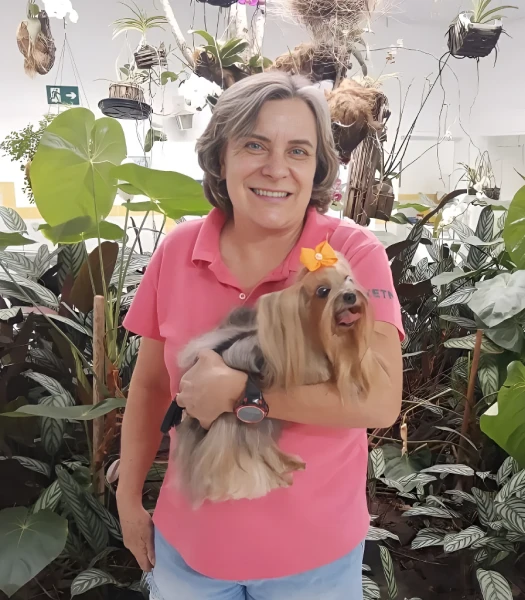 Dra. Andréa Costa Reis, fundadora da Clinipet